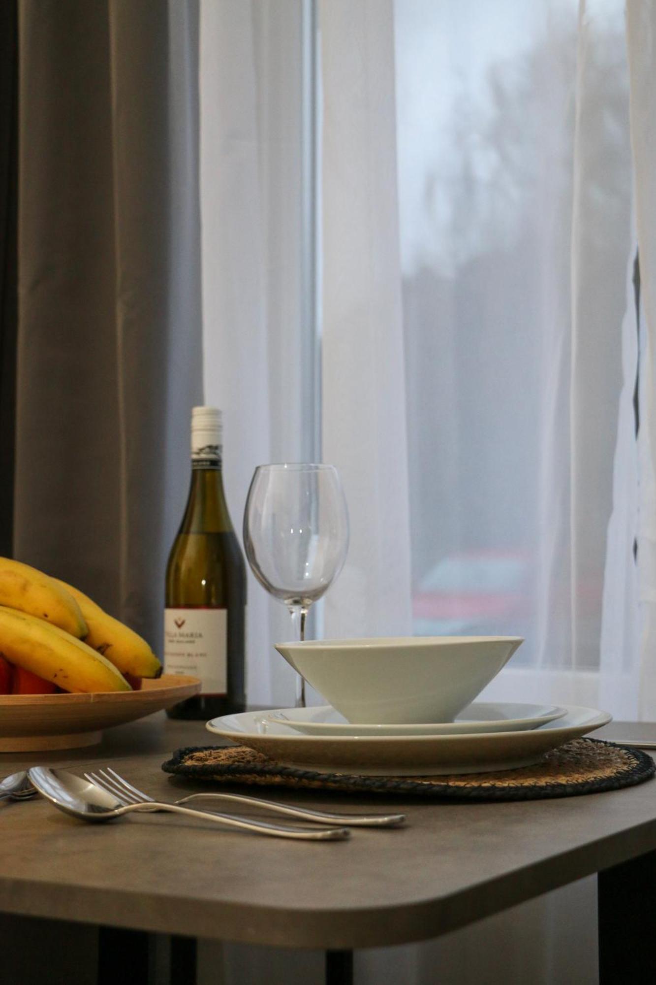 Apartment Twenty *